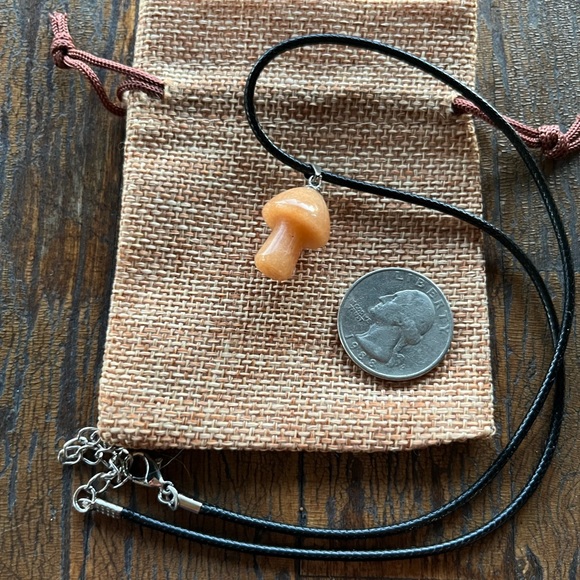 Yellow Jade Mushroom Necklace | Boho Jewelry | Crystal Mushroom Necklace - Picture 2 of 2